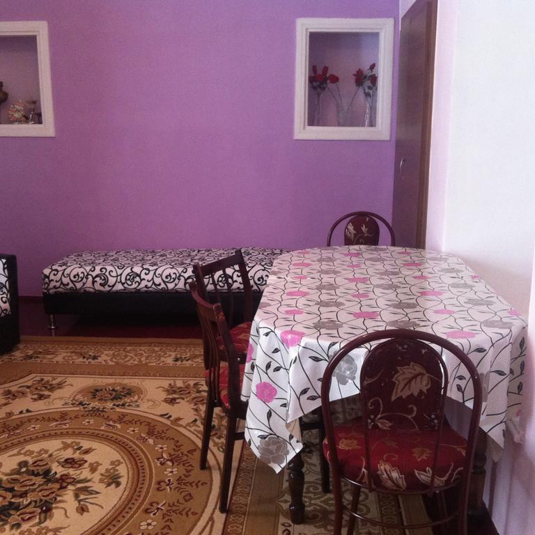 Ilgar'S Hostel เชกี ภายนอก รูปภาพ