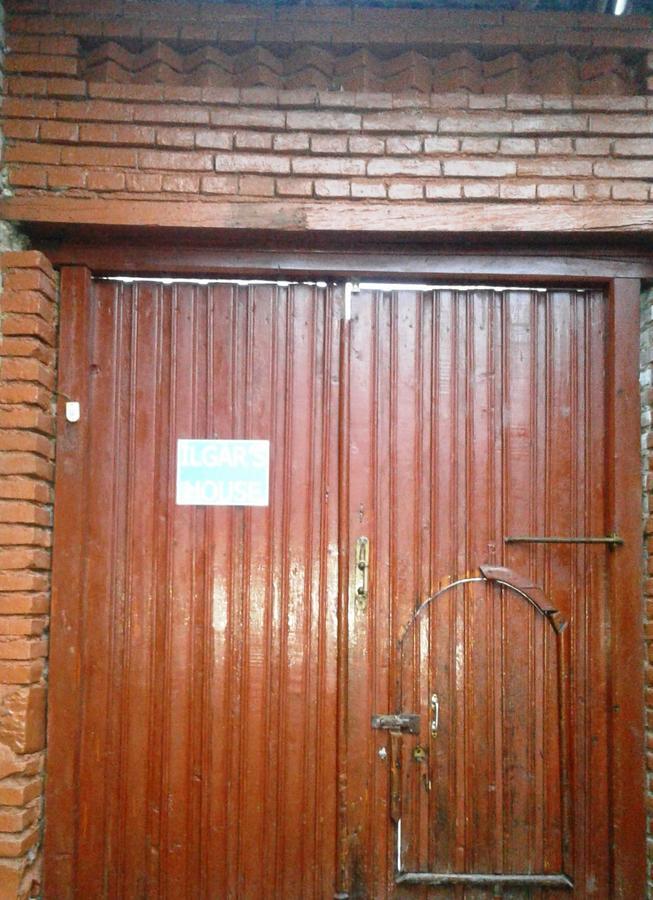 Ilgar'S Hostel เชกี ภายนอก รูปภาพ